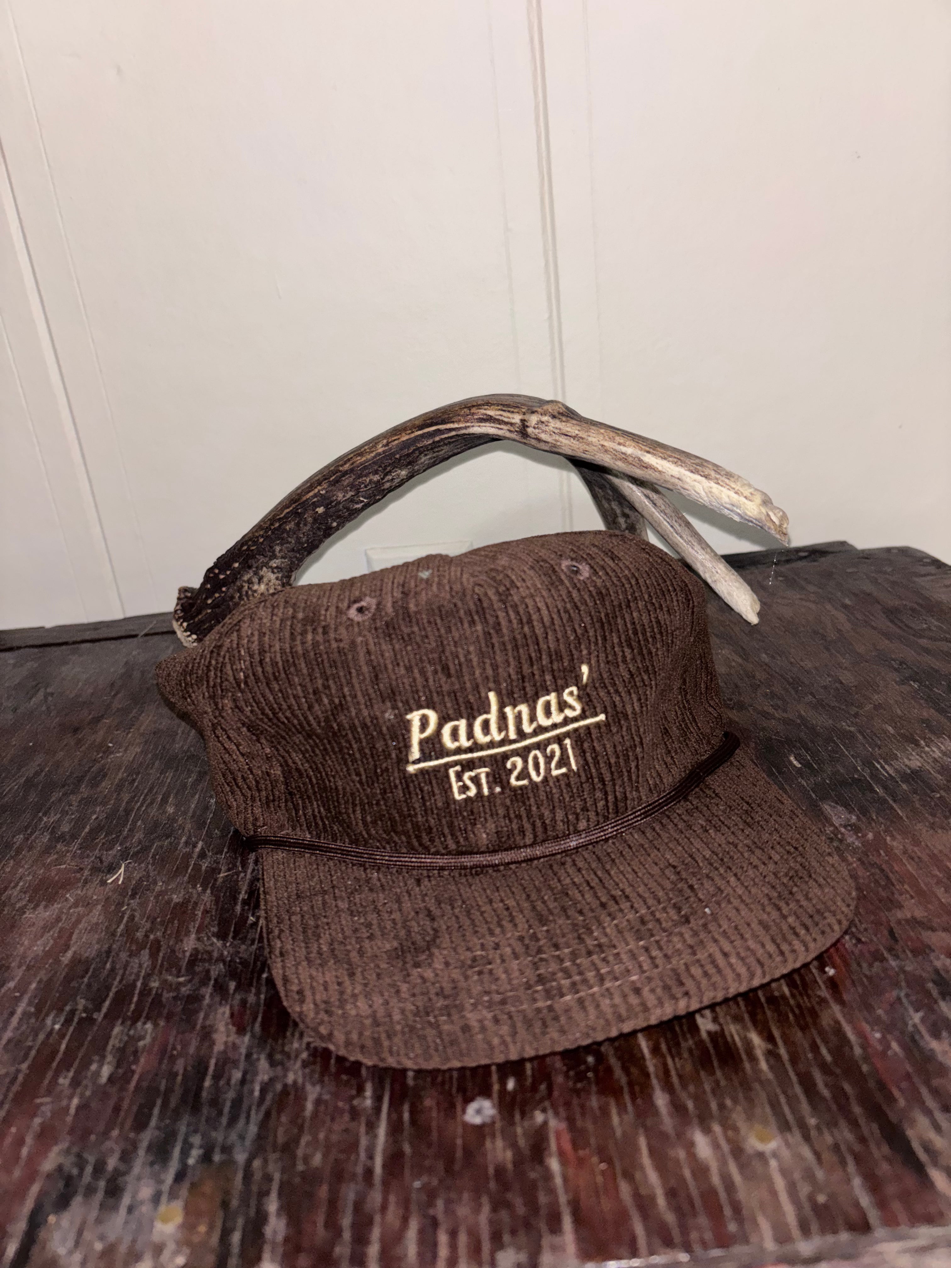 Corduroy snap back