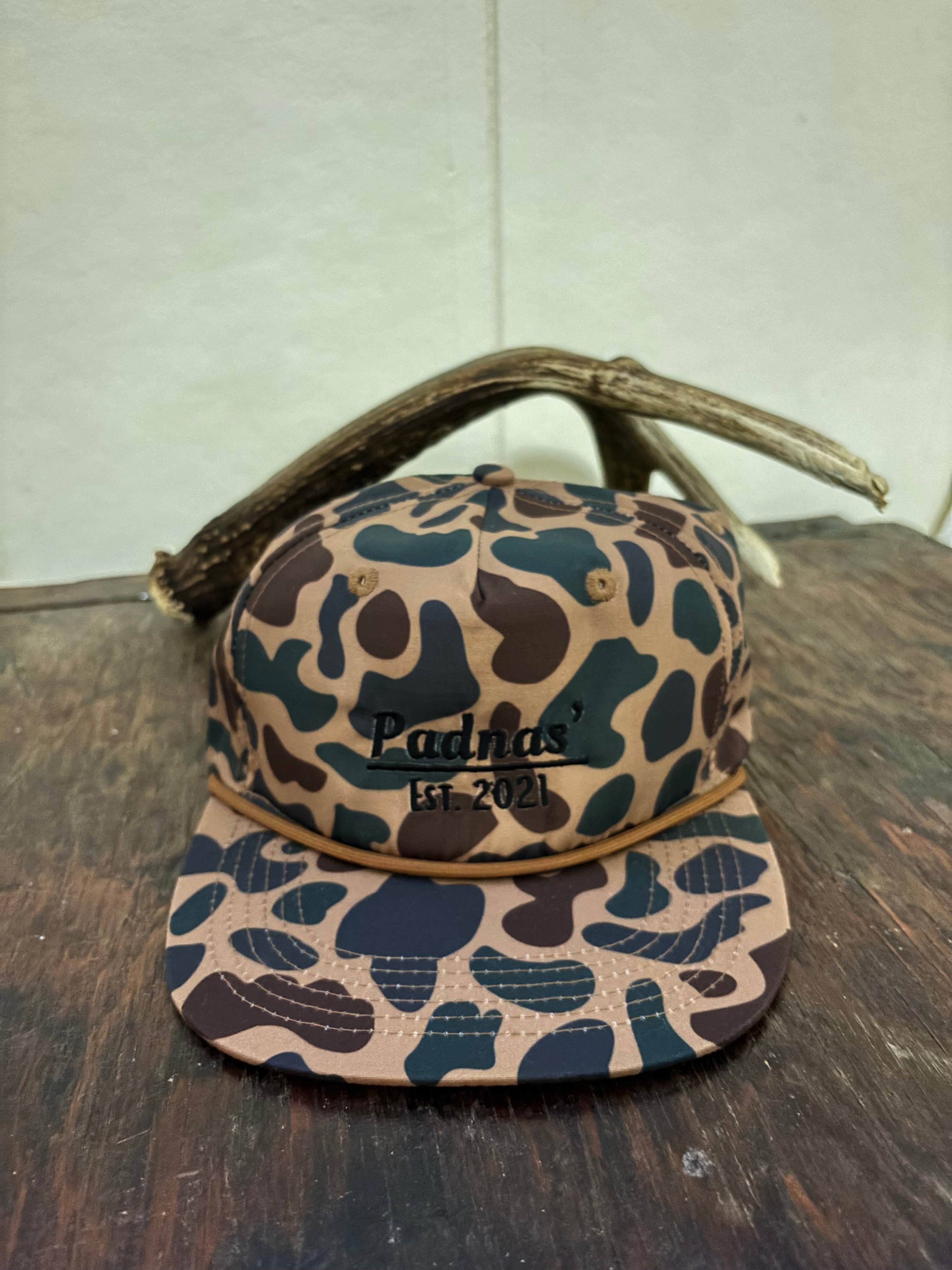 Old-school Camo Rope hat